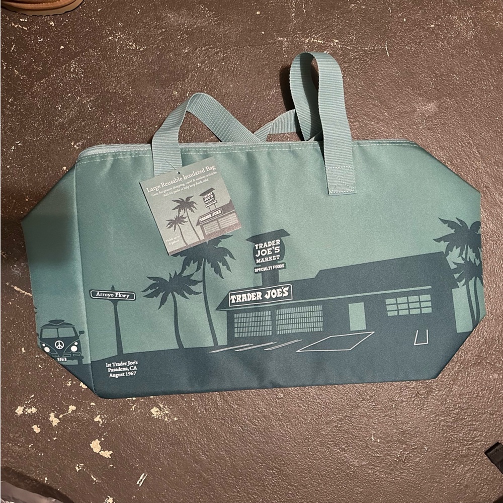 Trader Joe’s Dusty Blue 8 Gallon Large Insulated Bag
